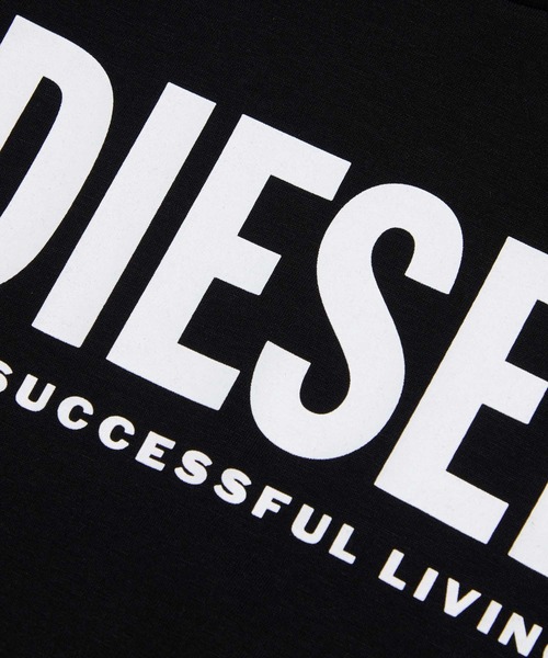 DIESEL KIDS（ディーゼルキッズ）の「DIESEL（ディーゼル）Kids & Junior ブランドロゴ半袖Tシャツカットソー（Tシャツ/カットソー・キッズ・ホワイト/ピンク/レッド/ブルー/ブラック・4Y/6Y/8Y/10Y/12Y/14Y/16Y）」の7枚目の写真