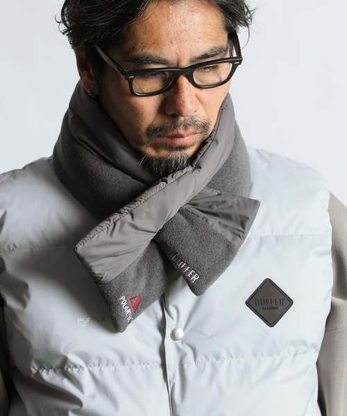 The DUFFER of ST.GEORGE（ザダファーオブセントジョージ）の「〔BLACK LABEL〕POLARTEC "CLASSIC200" MUFFLAR：ポーラテック マフラー（マフラー・メンズ・チャコールグレー/ブラック・F）」の2枚目の写真