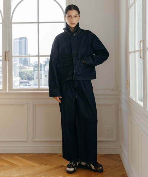 CREDONA（クレドナ）の「TWO TUCK BUGGY DENIM/トゥータックバギーデニム（デニムパンツ・レディース・インディゴブルー・1/2）」の4枚目の写真