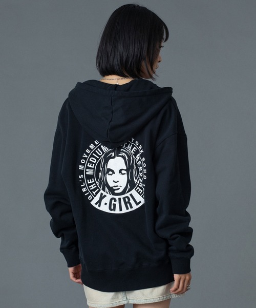 X-girl(エックスガール)の「CIRCLE MESSAGE AND FACE ZIP UP SWEAT HOODIE(パーカー・レディース・アッシュ/ブラック/オリーブ・S/M)」の18枚目の写真