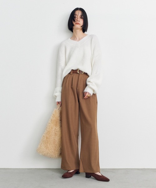 Shelly island（シェリーアイランド）の「オーバーサイズVネックニット（ニット/セーター・レディース・グレー/ホワイト/ピンク・FREE）」の9枚目の写真