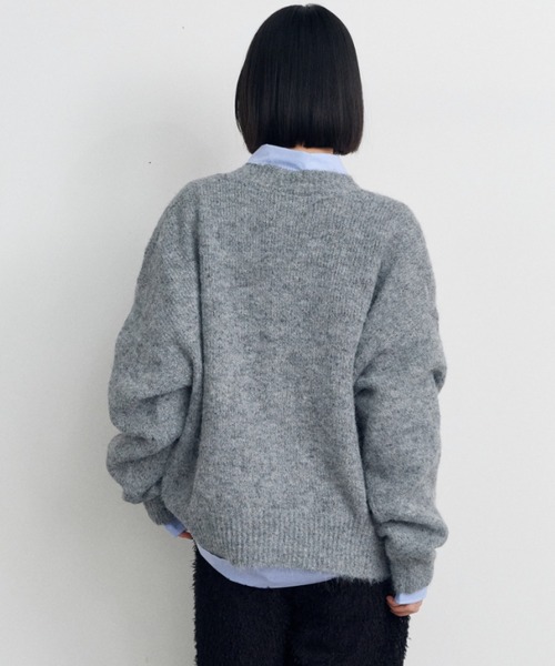 Shelly island（シェリーアイランド）の「オーバーサイズVネックニット（ニット/セーター・レディース・グレー/ホワイト/ピンク・FREE）」の18枚目の写真