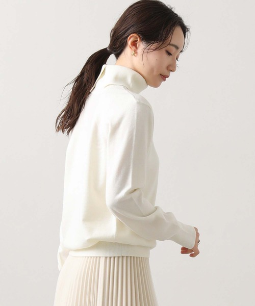 anana(アナナ)の「スリットハイネック前後2WAYニット(ニット/セーター・レディース・ネイビー/オフホワイト/レッド・FREE)」の9枚目の写真