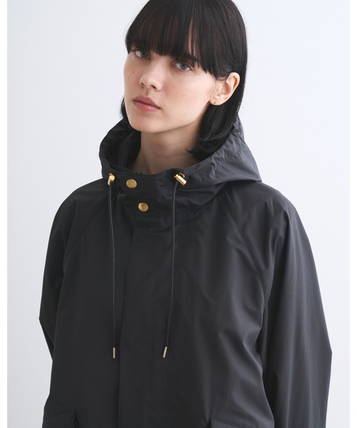 Traditional Weatherwear（トラディショナルウェザーウェア）の「SELSEY SHORT（ステンカラーコート・レディース・ベージュ系/オフホワイト/ブラック・34/32）」の9枚目の写真