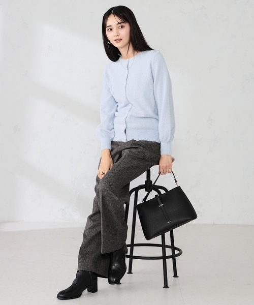 a.v.v(アーヴェヴェ)の「ビット調ハンドバッグ(トートバッグ・レディース・ブラック/アイボリー・38)」の9枚目の写真