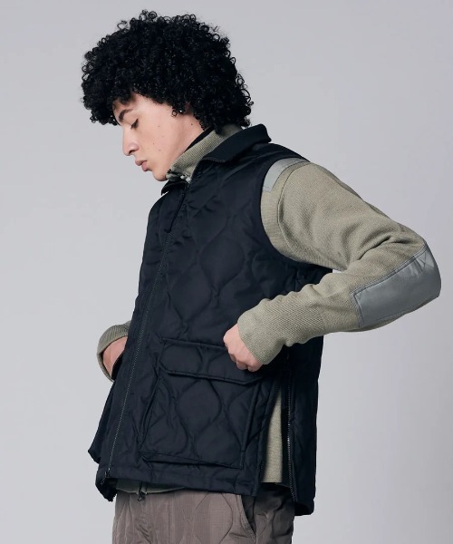 TAION(タイオン)の「【TAION】ミリタリー リブハイネックWジップ ダウンベスト / MILITARY W-ZIP LIB HI NECK DOWN VEST(ダウンジャケット/コート・メンズ・ブラック/ダークグレー・L/XL)」の11枚目の写真