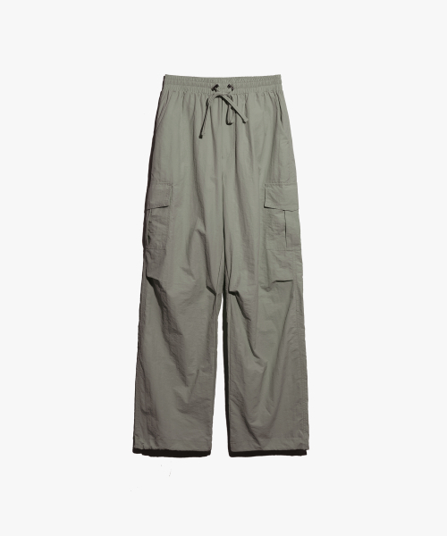 LOSSYROW（ロッシロー）の「String Cargo Sharing Jogger Pants Khaki（スウェットパンツ・レディース・その他・FREE）」の4枚目の写真
