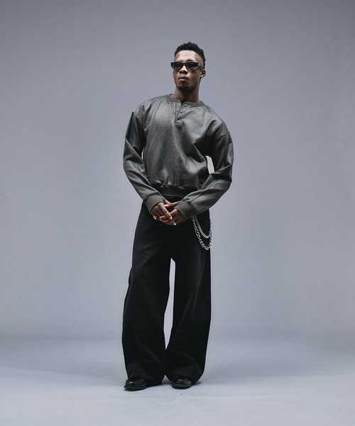 ANDER HUNK(アンダーハンク)の「Leather Like Coated Henry neck Sweat / レザーライクコーティングヘンリーネックスウェット(スウェット・メンズ・バーガンディー/ブラック・MEDIUM/LARGE)」の16枚目の写真