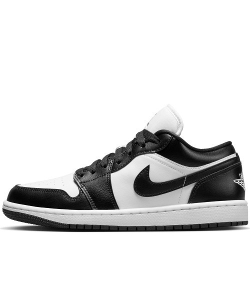 JORDAN BRAND(ジョーダンブランド)の「JORDAN BRAND Air Jordan 1 Low(ジョーダンブランド ウィメンズ エア ジョーダン 1 Low)(スニーカー・レディース・ホワイト系/グレー系・25.5cm/29cm/28.5cm/27.5cm/27cm/26.5cm/26cm/28cm/23.5cm/24.5cm/23cm/25cm/24cm)」の3枚目の写真