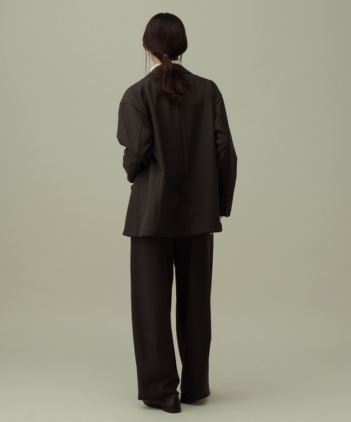 LAKOLE(ラコレ)の「【セレモニー/卒入式にも】<多機能素材>パウダリーツイルWジャケット / 638604(テーラードジャケット・レディース・グレー/チャコールグレー/ネイビー系8・MEDIUM/LARGE)」の4枚目の写真