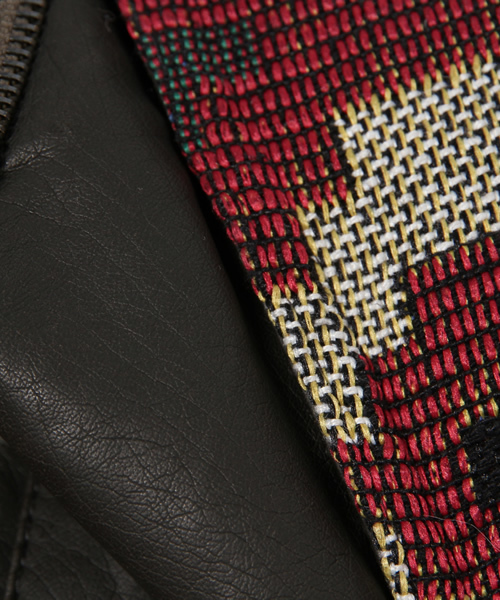 Desigual（デシグアル）の「「Desigual/デシグアル」ライダーズジャケット（ライダースジャケット・レディース・ブラック系その他・38/36/40/44）」の8枚目の写真