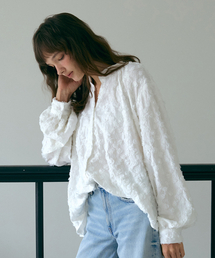 ODER（オディエール）の「ローズシャーリングピンタックブラウス-ホワイト（シャツ/ブラウス）」