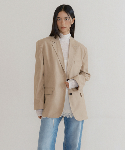 LUCIR ZU(ルシールズ)の「Suede Belted Overfit Jacket (beige)(その他アウター・レディース・その他・FREE)」の2枚目の写真