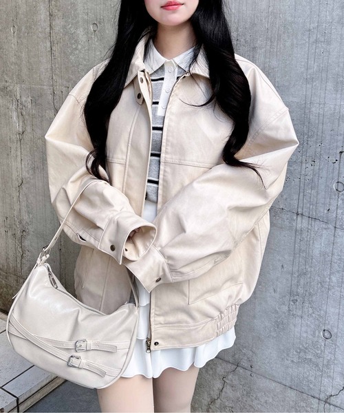 INGNI（イング）の「マルチWayリボンフェイクレザービッグブルゾン（ブルゾン・レディース・ブラウン/ブラック/アイボリー・M）」の6枚目の写真