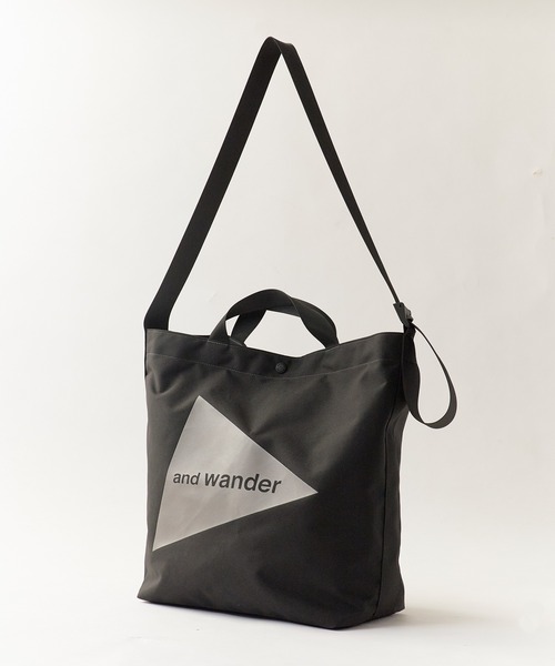 and wander（アンドワンダー）の「and wander/アンドワンダー recycle OX logo tote bag リサイクルポリエステル トートバッグ 2026年春夏（トートバッグ・メンズ・ブラック・FREE）」の9枚目の写真