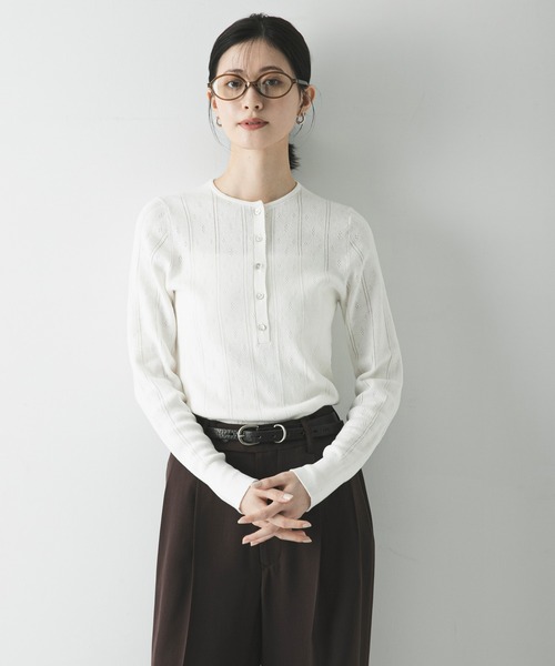 URBAN RESEARCH（アーバンリサーチ）の「パターンメッシュヘンリーネックニット（ニット/セーター・レディース・グレー/オフホワイト/ミント・FREE）」の2枚目の写真