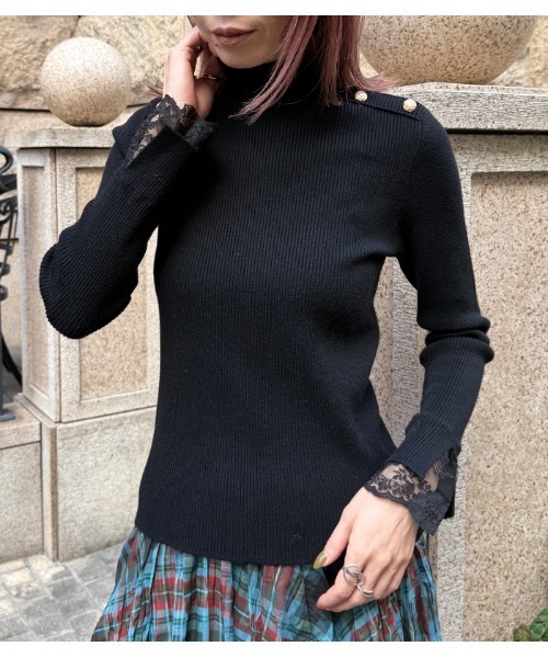 Desert Rose(デザートローズ)の「【DESERT ROSE/デザートローズ】ショルダーボタンレースレイヤードスリーブハイネックニット(ニット/セーター・レディース・ブラック・FREE)」の1枚目の写真