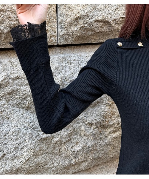 Desert Rose(デザートローズ)の「【DESERT ROSE/デザートローズ】ショルダーボタンレースレイヤードスリーブハイネックニット(ニット/セーター・レディース・ブラック・FREE)」の12枚目の写真