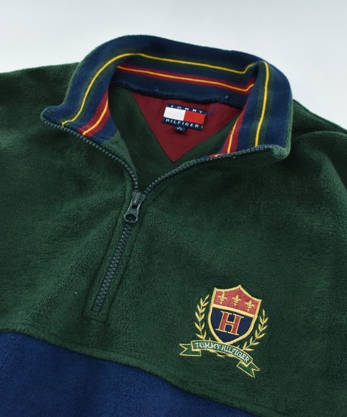 TOMMY HILFIGER(トミーヒルフィガー)の「【USED】TOMMY HILFIGER ハーフジップ フリースプルオーバー(ニット/セーター・メンズ・ネイビー・LARGE)」の2枚目の写真