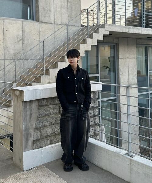 IDWS(アイドンワナセル)の「Axel Denim Balloon Pants Black(デニムパンツ・レディース・その他・0/1/2)」の3枚目の写真
