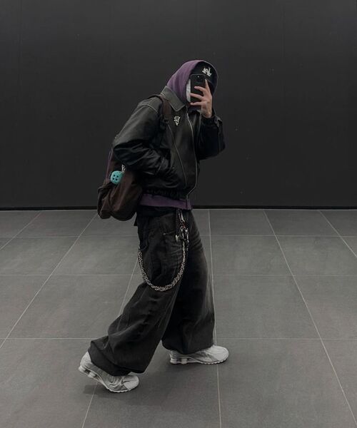 IDWS(アイドンワナセル)の「Axel Denim Balloon Pants Black(デニムパンツ・レディース・その他・0/1/2)」の2枚目の写真