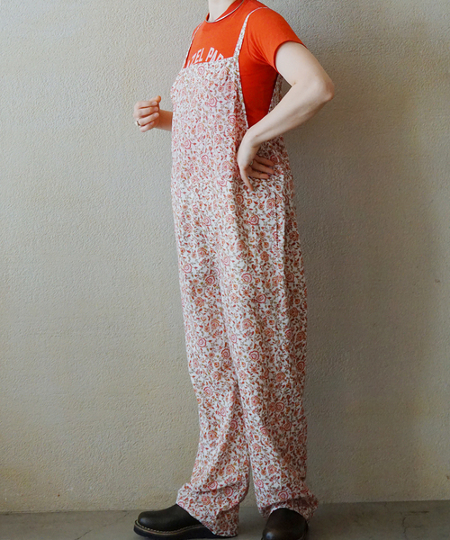 JOURNAL STANDARD LUXE(ジャーナルスタンダード ラックス)の「ボイルフラワー キャミサロペ(サロペット/オーバーオール・レディース・レッド・FREE)」の2枚目の写真