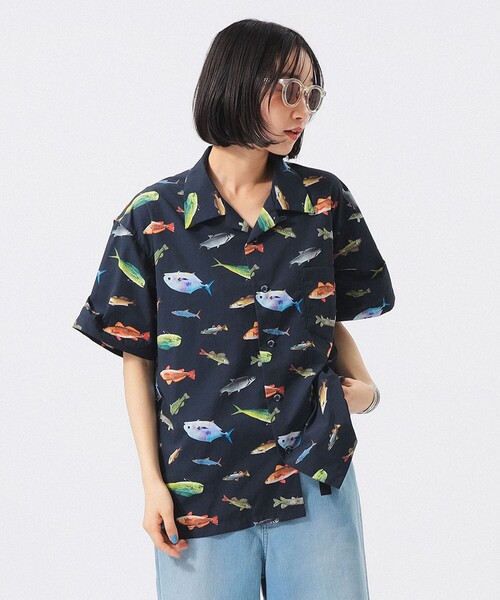 BEAMS BOY（ビームスボーイ）の「【別注】Columbia / PFG 総柄シャツ（シャツ/ブラウス・レディース・ベージュ/ネイビー・X-SMALL）」の2枚目の写真