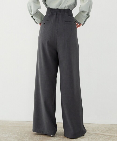 UNITED TOKYO(ユナイテッドトウキョウ)の「【新作】ラップレイヤーワイドパンツ|ウォッシャブル/セットアップ/オフィスカジュアル/オケージョン/防シワ/吸水速乾/春服(スラックス・レディース・ベージュ/グレー・2/1)」の16枚目の写真