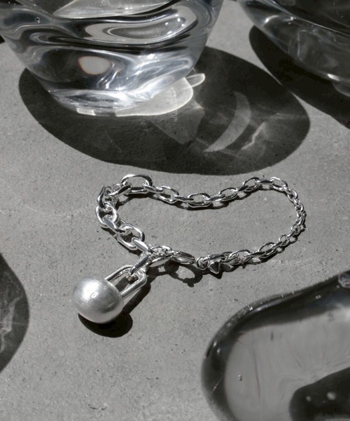 Soierie(ソワリー)の「キー モチーフ パドロック ブレスレット / Key motif padlock bracelet(ブレスレット・レディース・シルバー・FREE)」の1枚目の写真