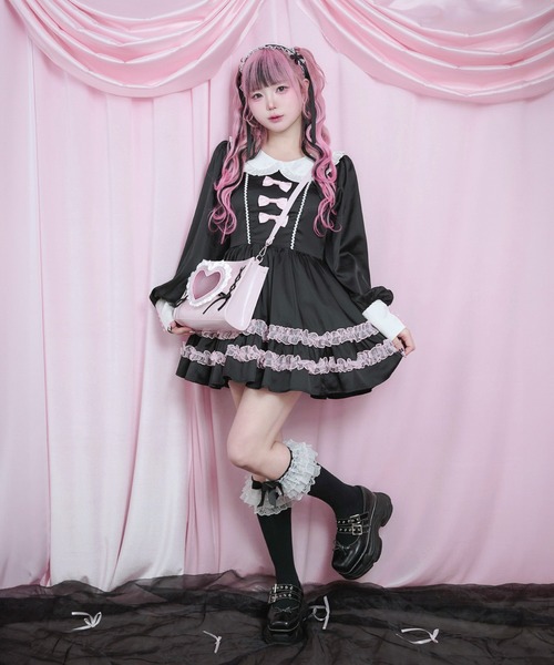 Magia Charm(マギアチャーム)の「ハート窓付きショルダーバッグ / 推し活バッグ クリアポケット 合皮(ショルダーバッグ・レディース・ブラック/ピンク・F)」の7枚目の写真
