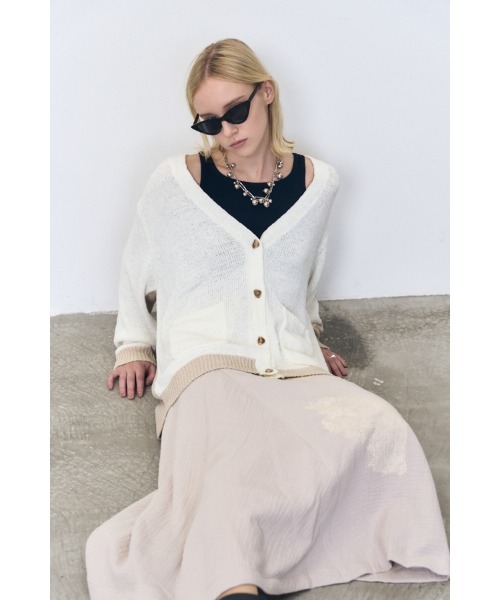 Muel Chic(ミュエルシック)の「Miyora knit cardigan ミヨラニットカーディガン(カーディガン/ボレロ・レディース・ブラック/オフホワイト/ブルー・FREE)」の10枚目の写真