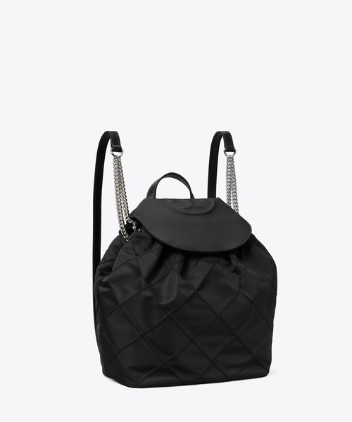TORY BURCH（トリーバーチ）の「フレミング ナイロン バックパック（バックパック/リュック・レディース・ブラック・ONE SIZE）」の5枚目の写真