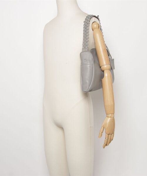 POMTATA（ポンタタ）の「POMTATA/ポンタタ/FLYD HANDBAG/P3093（ハンドバッグ・レディース・ブラック/グレー・F）」の7枚目の写真