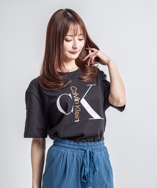 Calvin Klein(カルバン・クライン)の「【CALVIN KLEIN】ロゴTシャツ 半袖 シンプル クルーネック(Tシャツ/カットソー・メンズ・ホワイト/ブラック・SMALL/MEDIUM/LARGE/X-LARGE)」の16枚目の写真