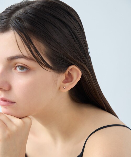 ete（エテ）の「[ムーンリット] K18MPG ダイヤモンド ピアス（ピアス（両耳用）・レディース・ピンクゴールド・FREE）」の2枚目の写真