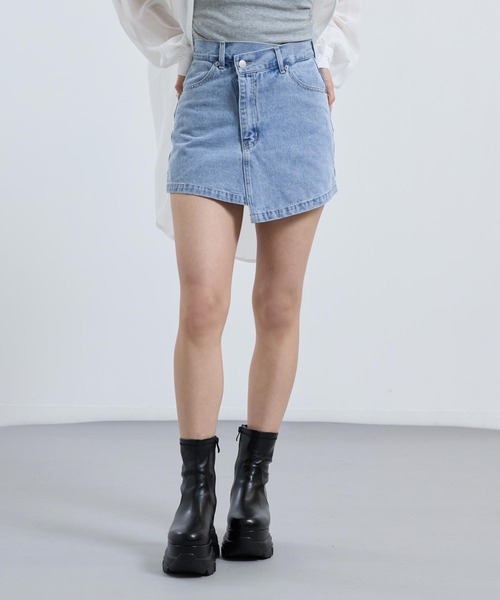 ANAP(アナップ)の「クロスウエスト ラップ デニム ショートパンツ(デニムパンツ・レディース・ブルー/ライトブルー・S/M)」の8枚目の写真
