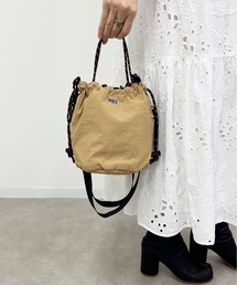 MEI（メイ）の「ST: MEI メイ　BOTTOM LINE SHOULDER ボトルショルダーバッグ（ショルダーバッグ）」