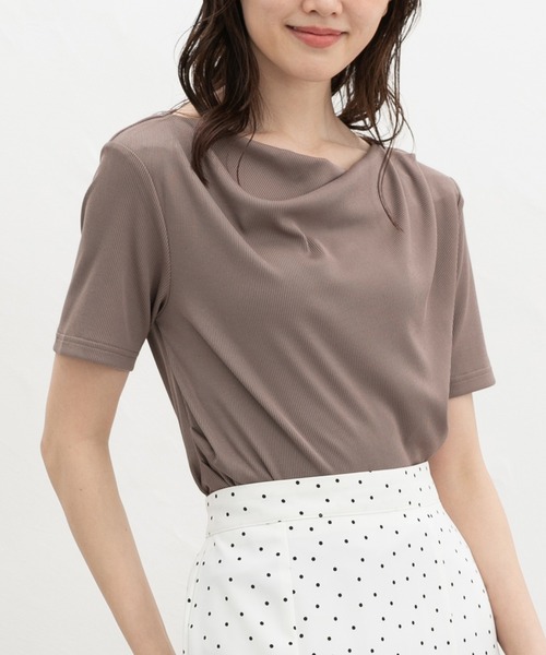 Honeys（ハニーズ）の「【ハニさら・接触冷感・ＵＶカット・遮熱】ドレープトップス（Tシャツ/カットソー・レディース・イエロー/モカ/アイボリー/ブラック・L/LL/M/S）」の12枚目の写真