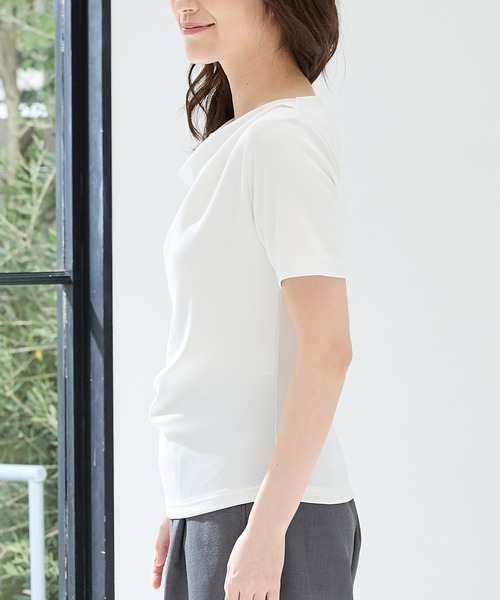 Honeys（ハニーズ）の「【ハニさら・接触冷感・ＵＶカット・遮熱】ドレープトップス（Tシャツ/カットソー・レディース・イエロー/モカ/アイボリー/ブラック・L/LL/M/S）」の21枚目の写真