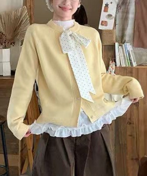 Achic(アシック)の「コンパクト裾フリルロングスリーブトップス (インナーとしても使える)(Tシャツ/カットソー・レディース・ホワイト・M)」の10枚目の写真
