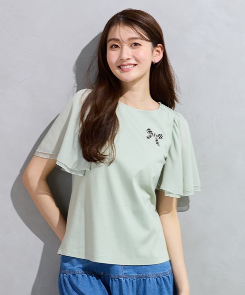 Rose Tiara（ローズティアラ）の「【接触冷感/綿100%】リボンワッペンフレア袖カットソー（Tシャツ/カットソー・レディース・ネイビー/ピンク/グリーン/オフホワイト・38/42/46）」の6枚目の写真