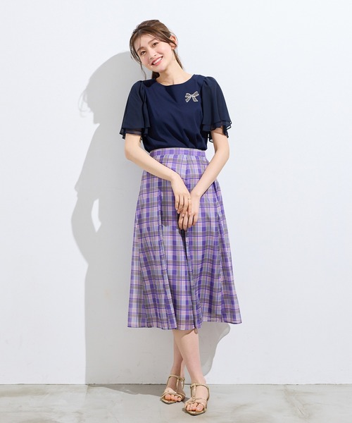 Rose Tiara（ローズティアラ）の「【接触冷感/綿100%】リボンワッペンフレア袖カットソー（Tシャツ/カットソー・レディース・ネイビー/ピンク/グリーン/オフホワイト・38/42/46）」の14枚目の写真