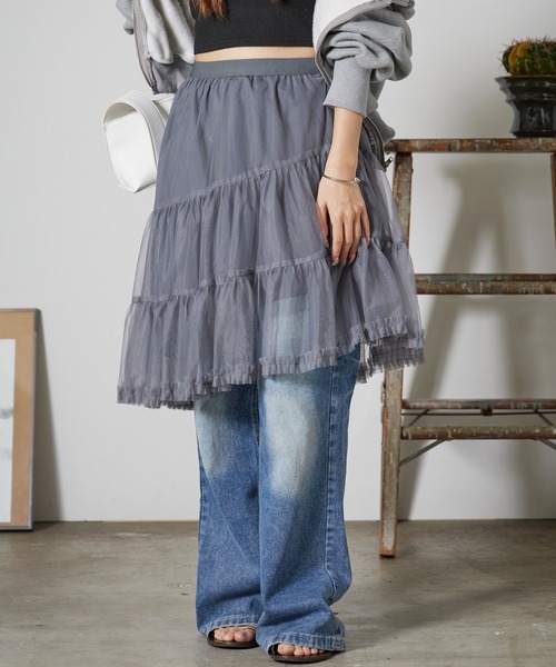 Chick（チック）の「Elastic-Waist Gathered A-Line Lace Skirt / ウエストゴム付き ギャザーデザイン Aライン レーススカート 2026年春夏（スカート・レディース・ホワイト/チャコールグレー・FREE）」の20枚目の写真