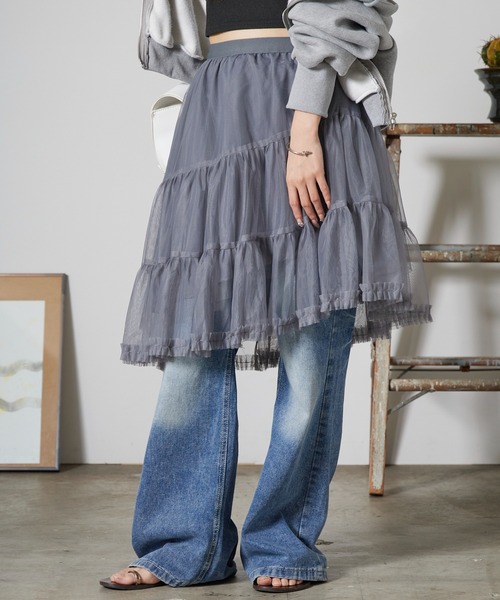 Chick（チック）の「Elastic-Waist Gathered A-Line Lace Skirt / ウエストゴム付き ギャザーデザイン Aライン レーススカート 2026年春夏（スカート・レディース・ホワイト/チャコールグレー・FREE）」の19枚目の写真