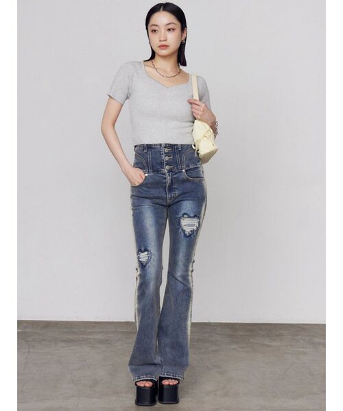 EMODA（エモダ）の「ビジューロゴニット（ニット/セーター・レディース・グレー/ホワイト/ピンク/ブラック・FREE）」の18枚目の写真