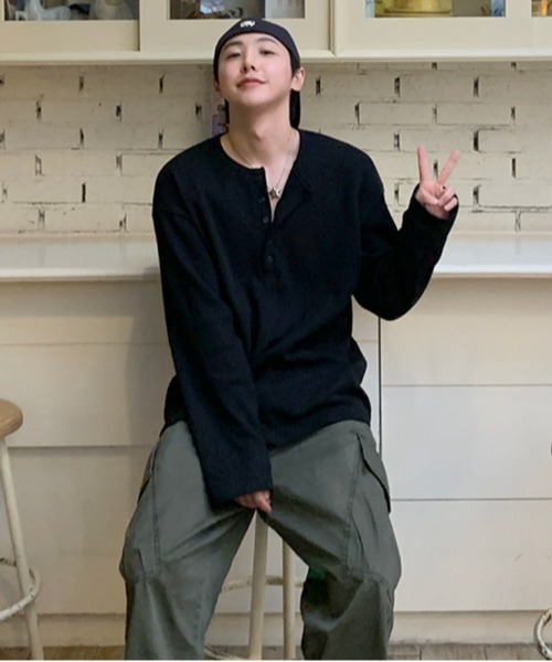 NOWLE（ノウル）の「【NOWLE】ヘンリーネック ワッフル ルーズ ロンT / ライトサーマル カットソー（Tシャツ/カットソー・メンズ・ブラック/ホワイト・MEDIUM/LARGE/X-LARGE）」の20枚目の写真