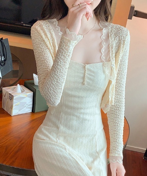 LUCPY(ラクピー)の「シアーフリルネックショートボレロ(カーディガン/ボレロ・レディース・ホワイト/アイボリー・X-LARGE/LARGE/MEDIUM/SMALL)」の2枚目の写真