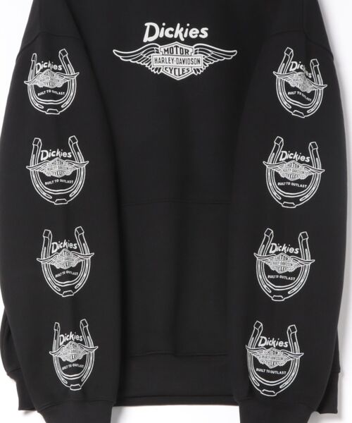 Harley-Davidson（ハーレーダビッドソン）の「Dickies(R) x H-D(R)ウィングドホースシュー オーバーサイズ プルオーバーパーカー（パーカー・メンズ・ブラック・MEDIUM/SMALL/X-SMALL/X-LARGE/LARGE）」の7枚目の写真