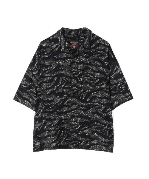 Alpha Industries(アルファインダストリーズ)の「Alpha Industries/アルファ インダストリーズ/SS CAMO RELAXED CAMP SHIRT/エスエス カモ リラックスド キャンプ シャツ(シャツ/ブラウス・メンズ・その他24/その他2・L/M/S/XL)」の1枚目の写真