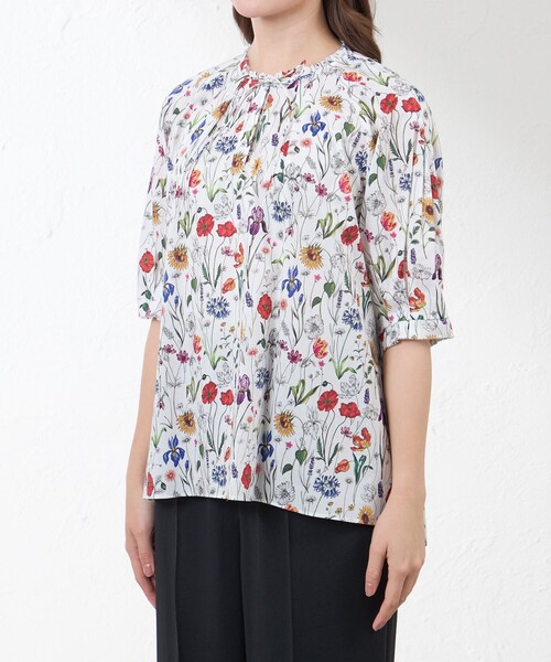 amaca(アマカ)の「【LIBERTY】MEADOW MUSE フリルブラウス(シャツ/ブラウス・レディース・ダークネイビー/オフホワイト・40/38)」の7枚目の写真